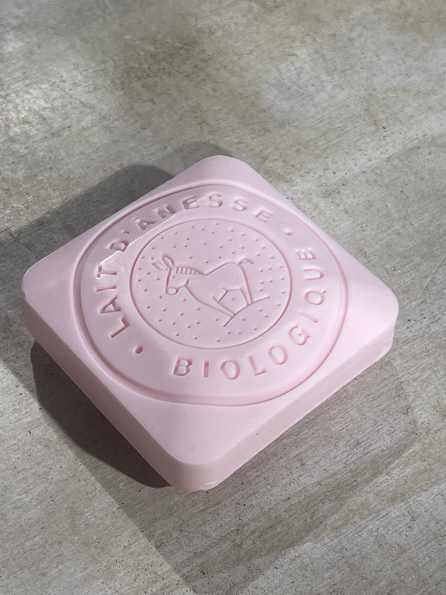 Savon au lait d’ânesse - Rose